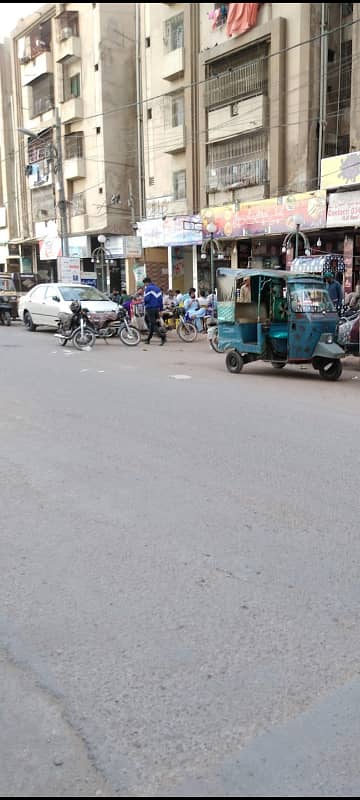 Road facing shop for rent