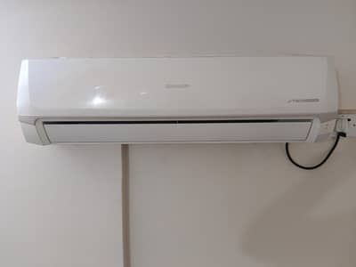 Sharp J-Tech 1.5 Ton Inverter AC | Excellent condition | Efficient