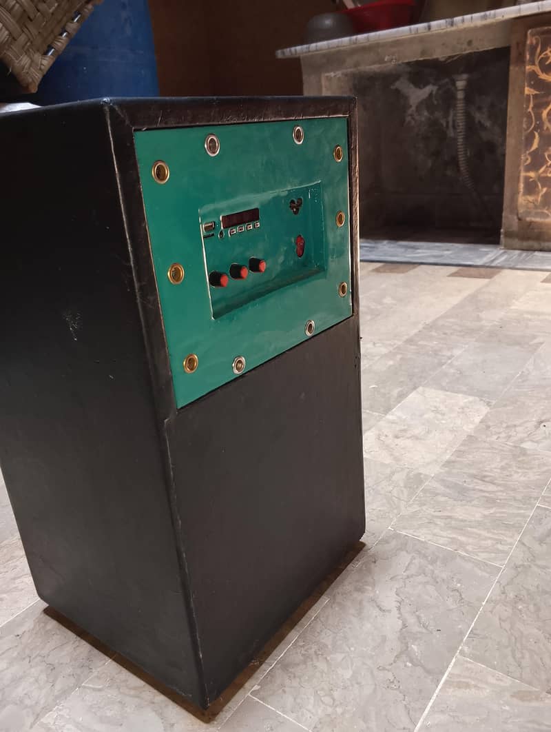 woofer speaker 0