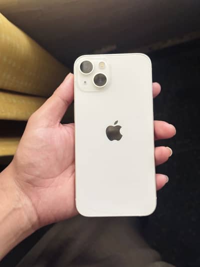 Apple iPhone 13