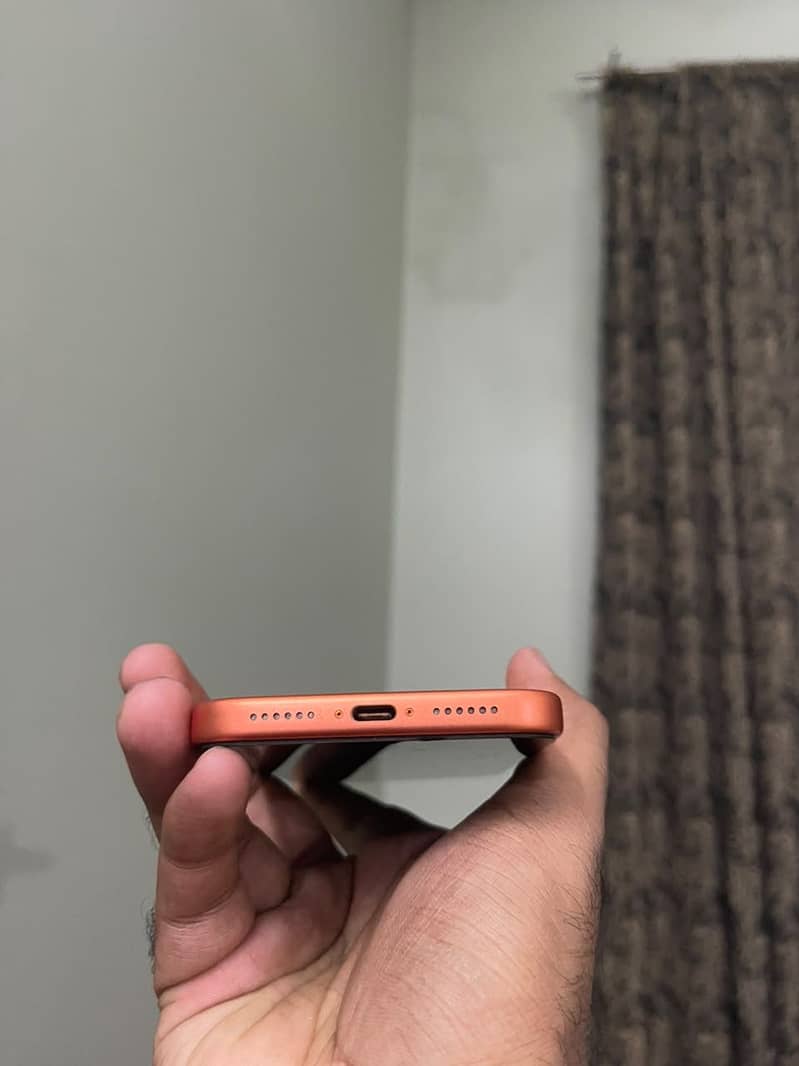 Apple iPhone 17 Pro Max 1