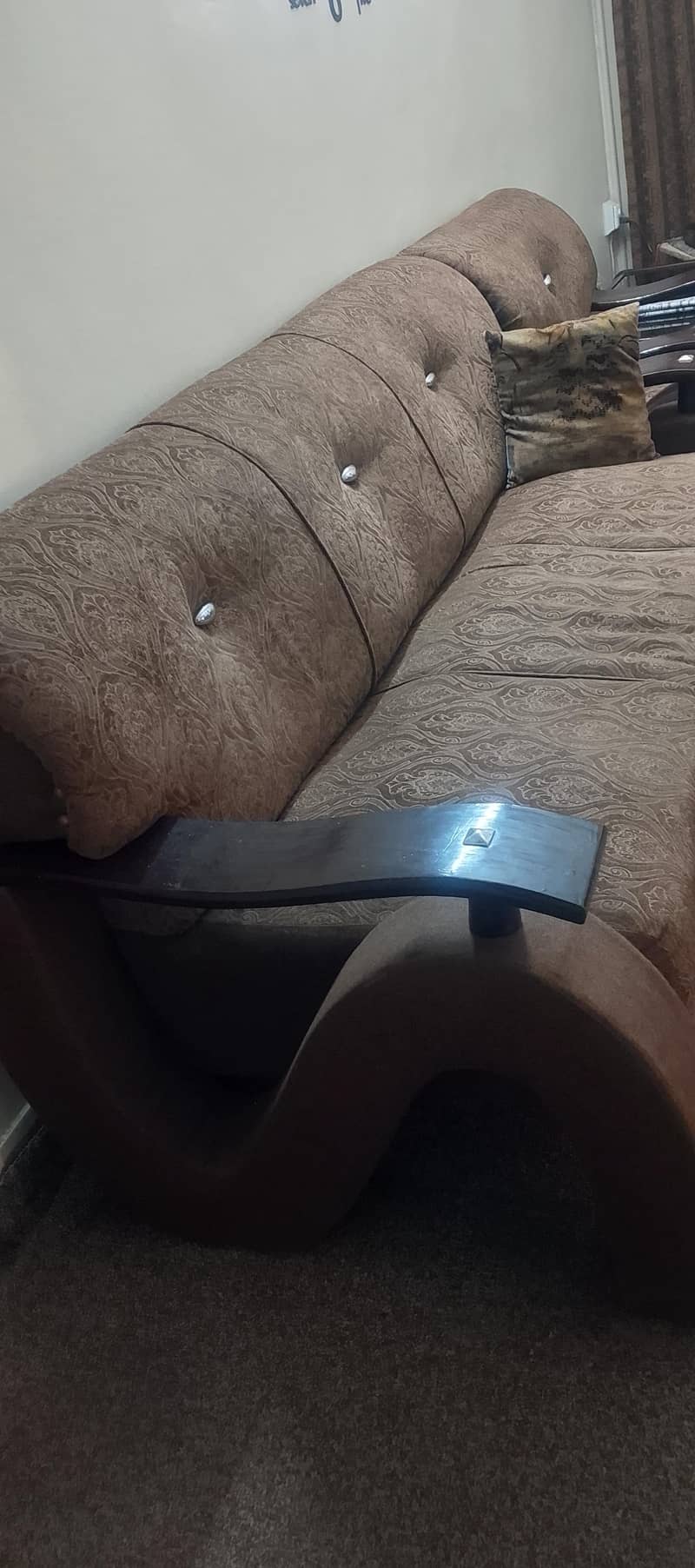 7 setars sofa 2