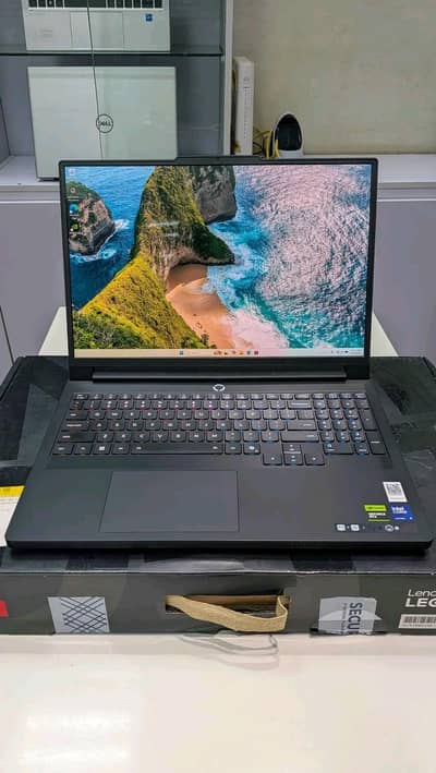 Lenovo Legion Pro 7 AMD Ryzan 9