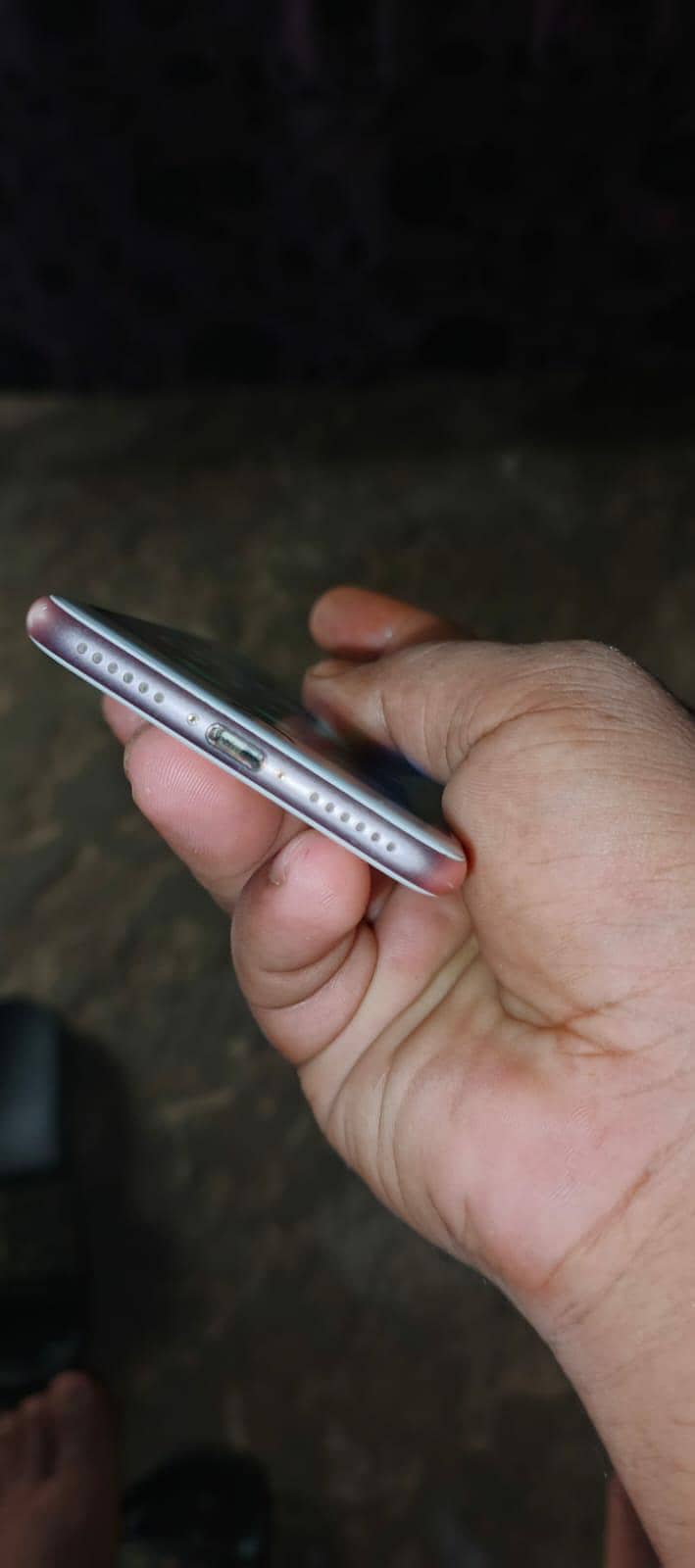 Apple iPhone 7 2