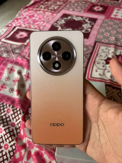 OPPO Reno12 F 5g with box 12-256 gb in warranty
