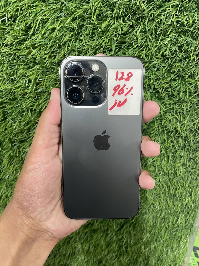 Apple iPhone 13 Pro 0