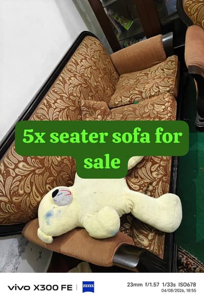 5 seater luxury sofa for urgent sale