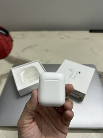 Apple Airpods 2nd generation 2019 orignal