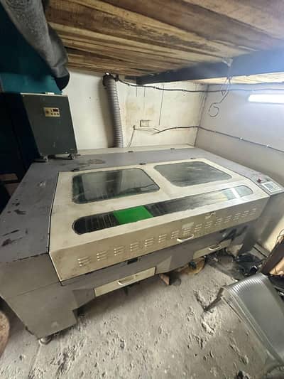 lacer machine