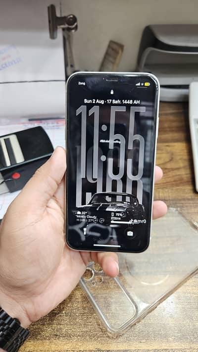 Apple iPhone 11