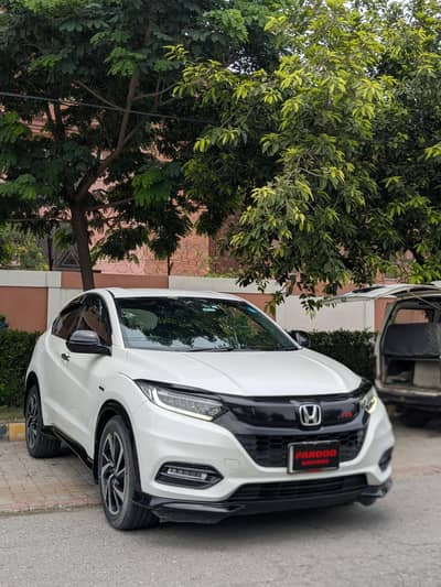 Honda Vezel 2016