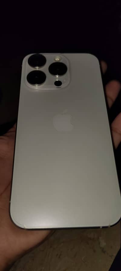 Apple iPhone 15 Pro
