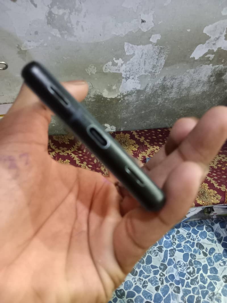 Google Pixel 6a 3