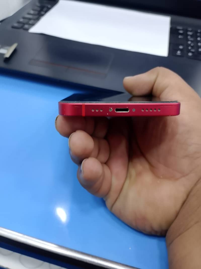 Apple iPhone 12 2