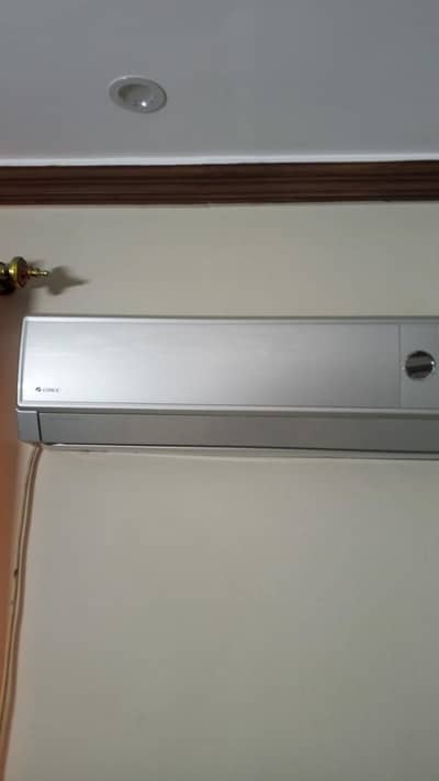 Gree 1.5 Ton Non Inverter