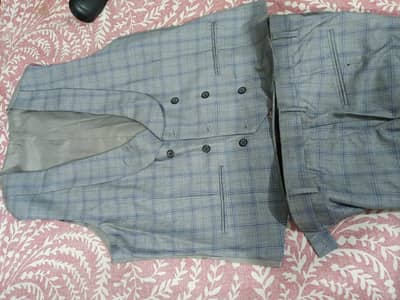 Premium Branded Clothes for Sale – Excellent Quality