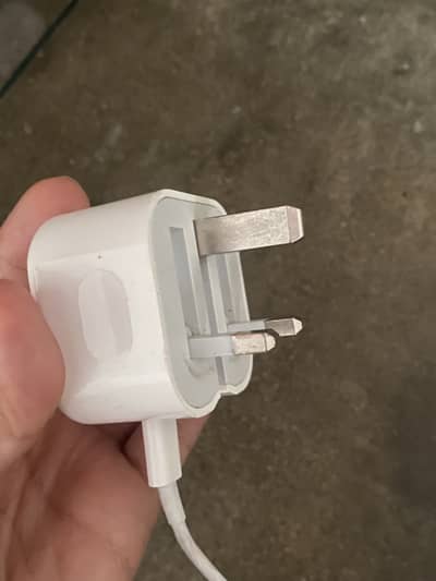 AirPods Pro & 20W Charger with Boxes (London Import / Non-Original