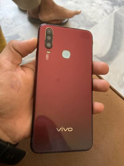 Vivo Y17
