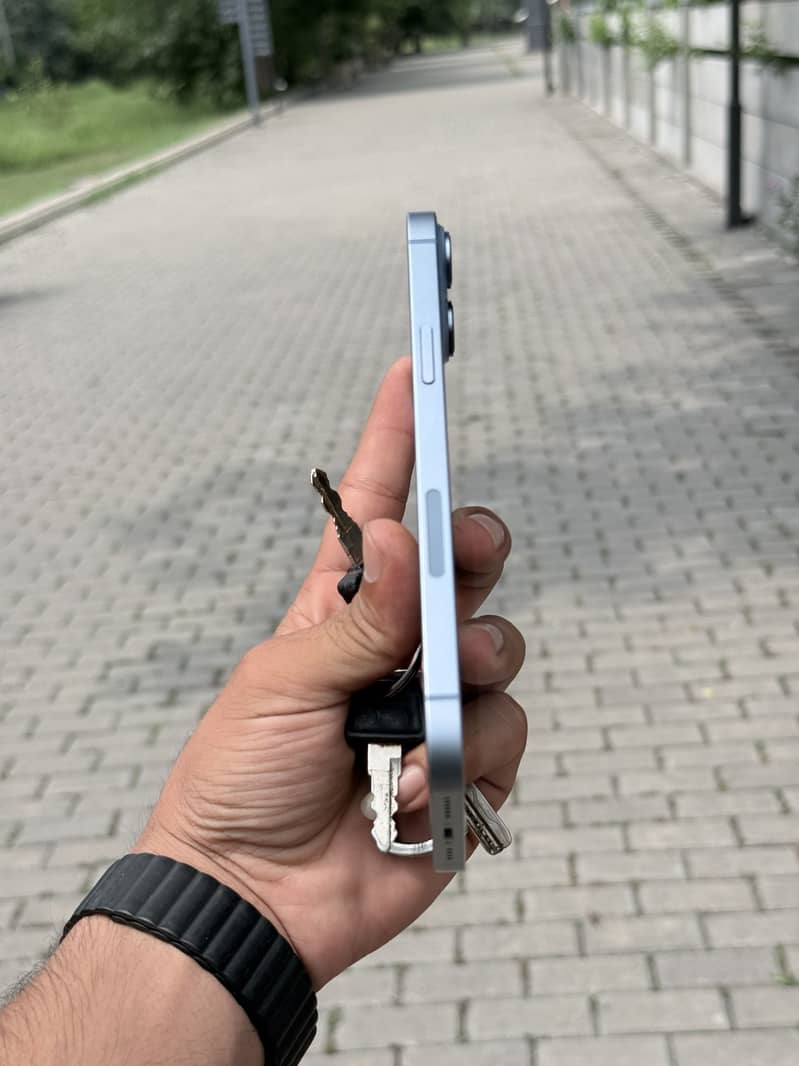 Apple iPhone 14 plus 6