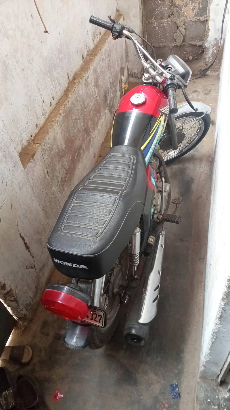 125 unique 2