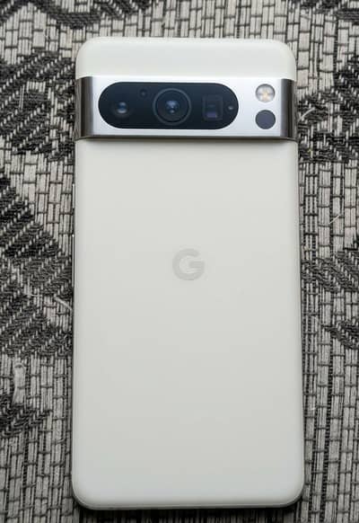 Google Pixel 8 Pro