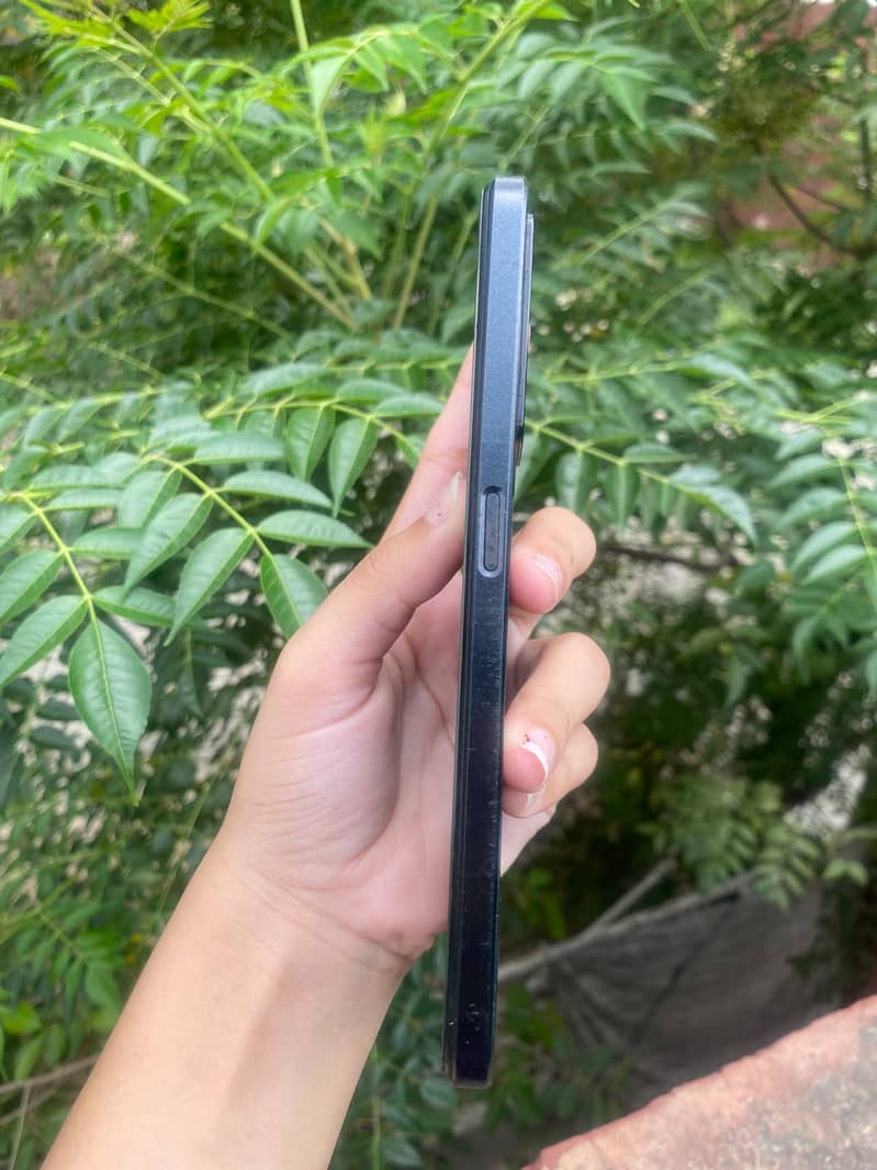OPPO A57 1