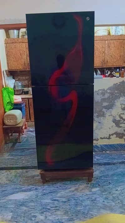 PEL  jumbo size refrigetar in good condition