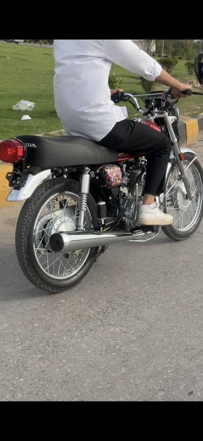 HONDA CG 125S SILVER EDITION (RED) 2k26