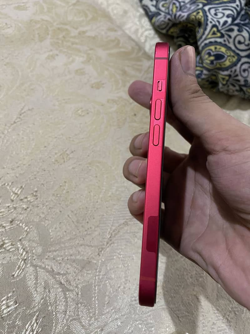 Apple iPhone 14 5