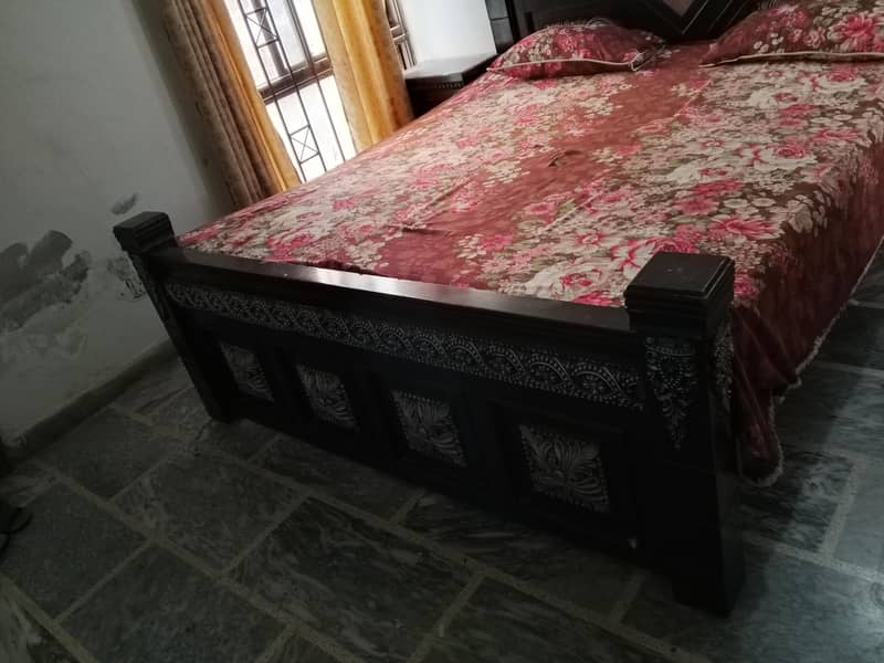 King size Bed Set 1