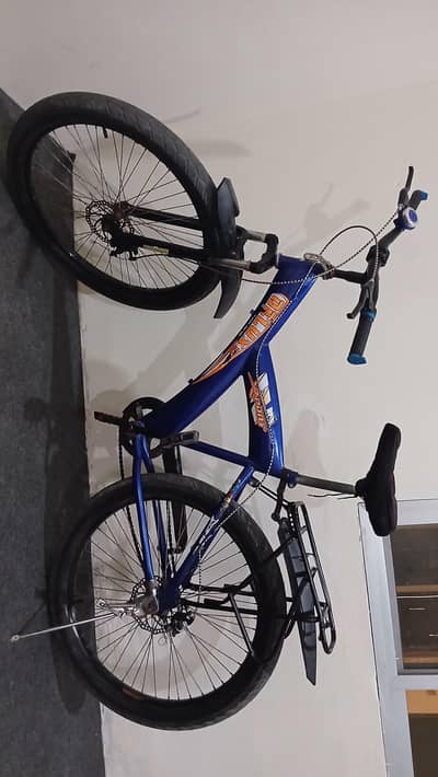 Super deluxe sports bicycle—Excellent condition Blue mountain bicycle