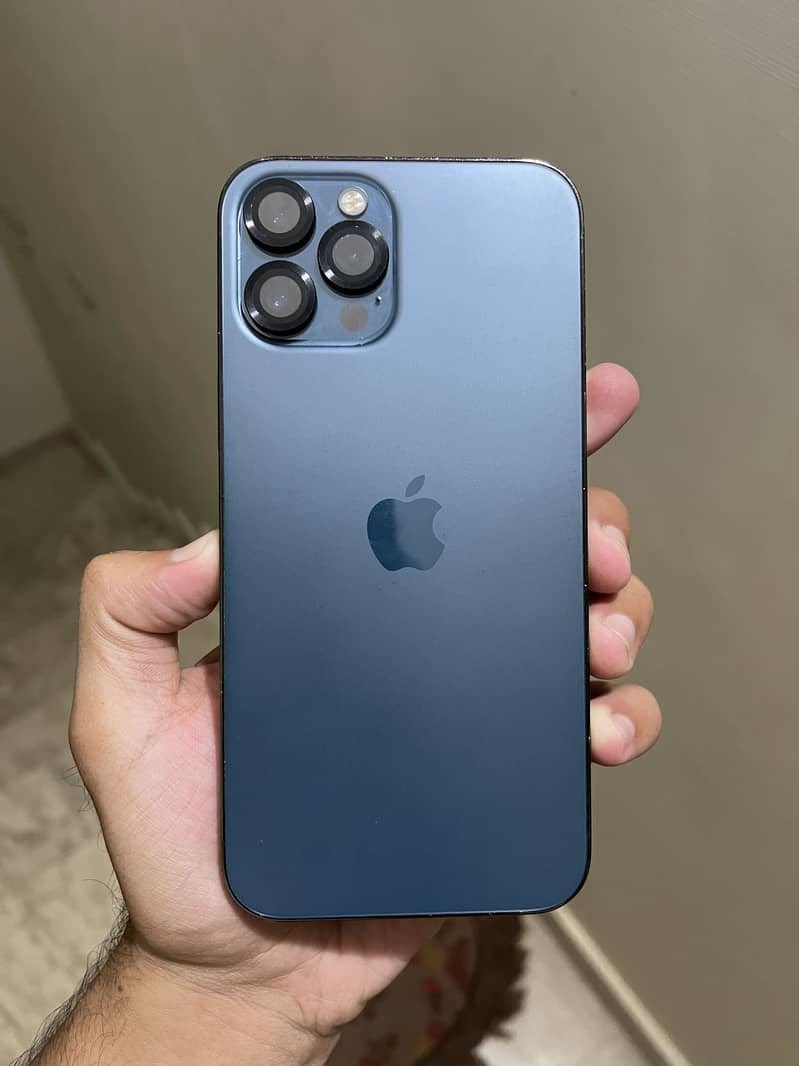 iPhone 12 Pro Max 0