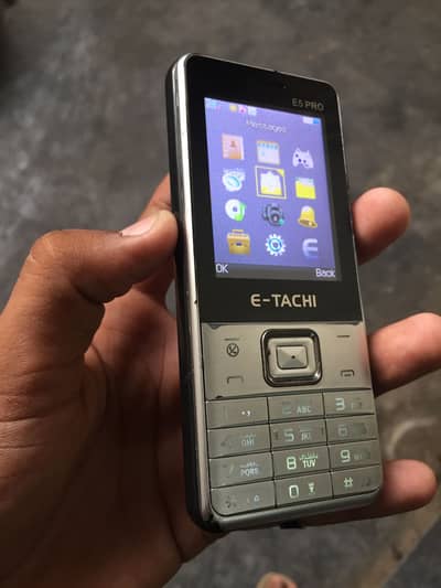 Apple iPhone SE