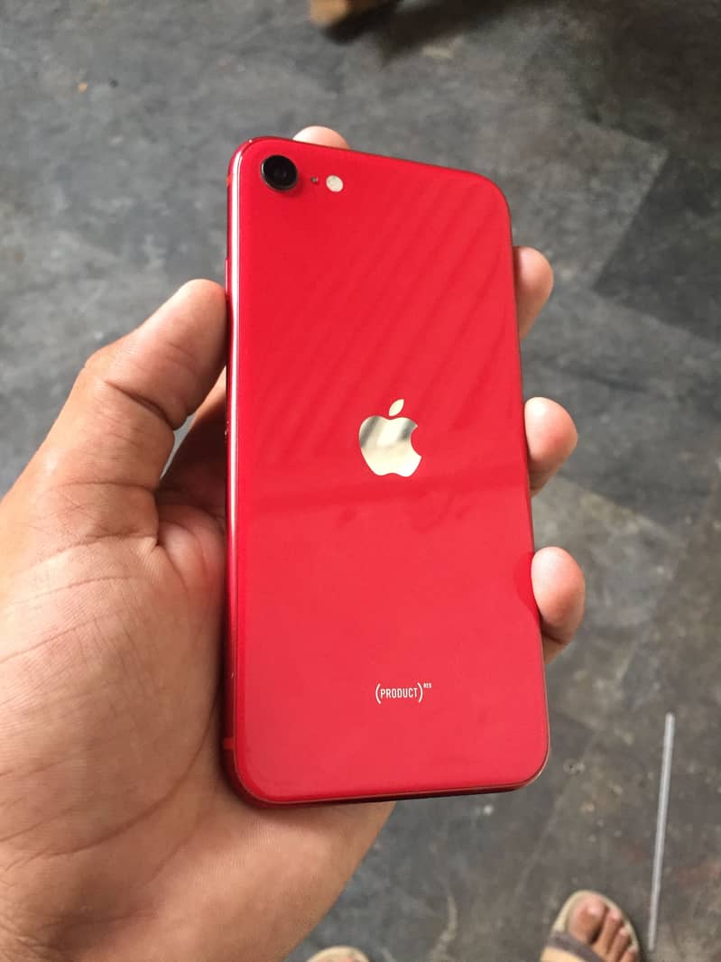 Apple iPhone SE 8
