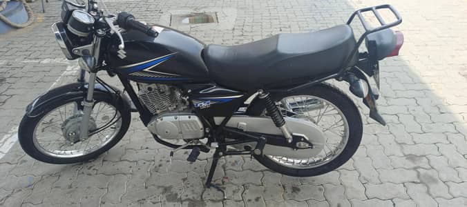 Suzuki GS 150