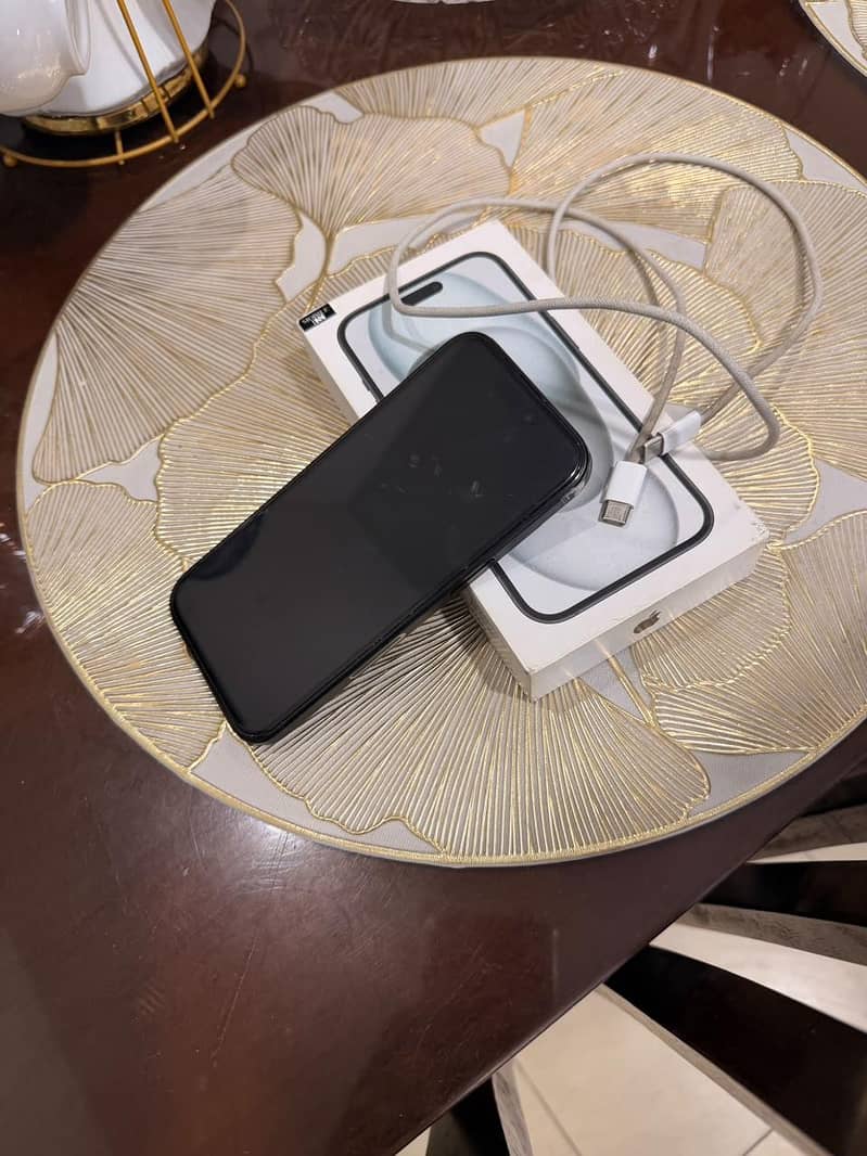 Apple iPhone 15 1
