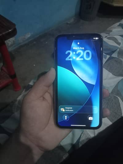 Apple iPhone 11