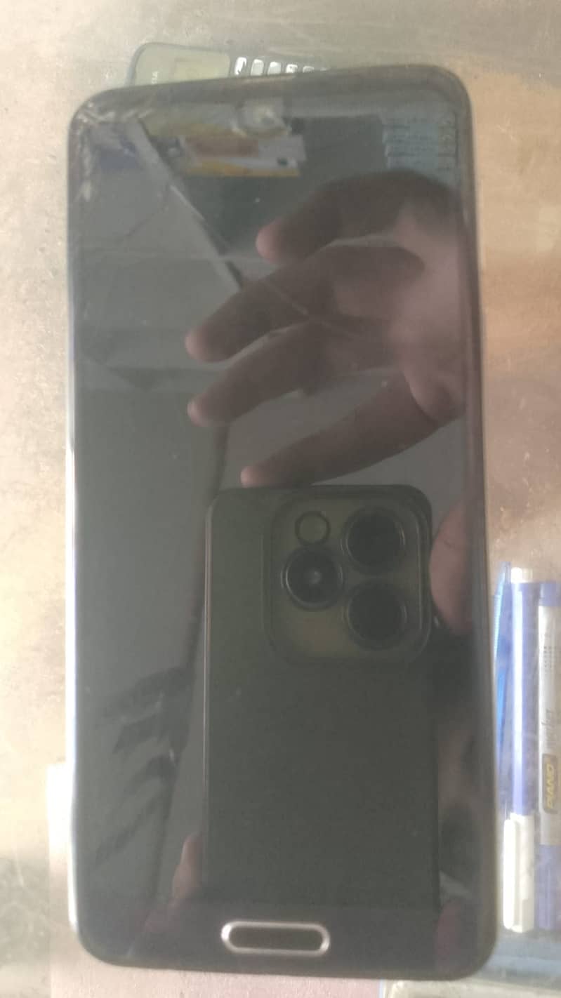 Sharp Aquos R2 2