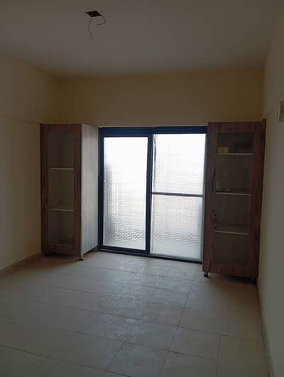Flat For Rental Corner West Open