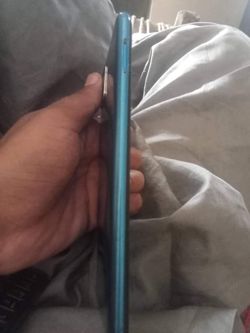 OPPO A16 1