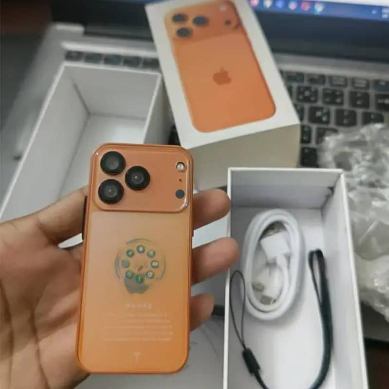 Apple iPhone 17 pro mini 0