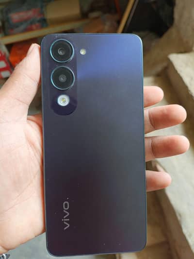 Vivo Y04