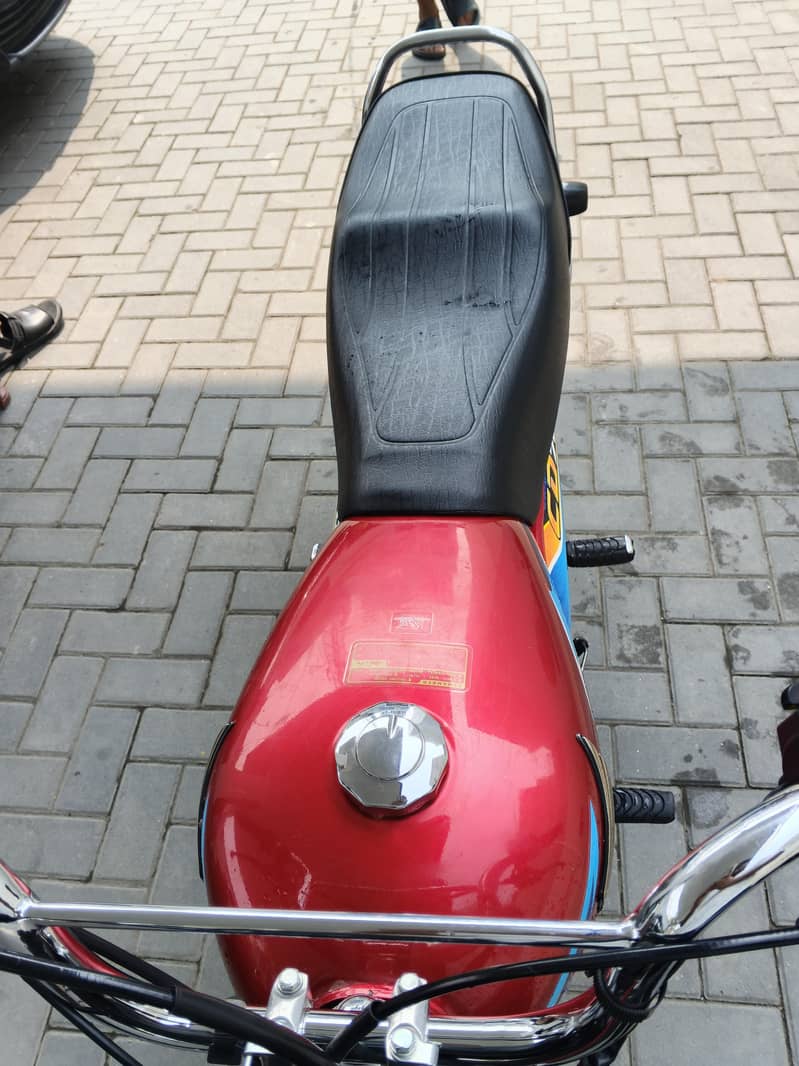 cd 70 good condition 3