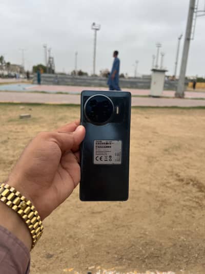 Tecno Spark 20 Pro+ (8GB+8GB RAM / 256GB ROM)