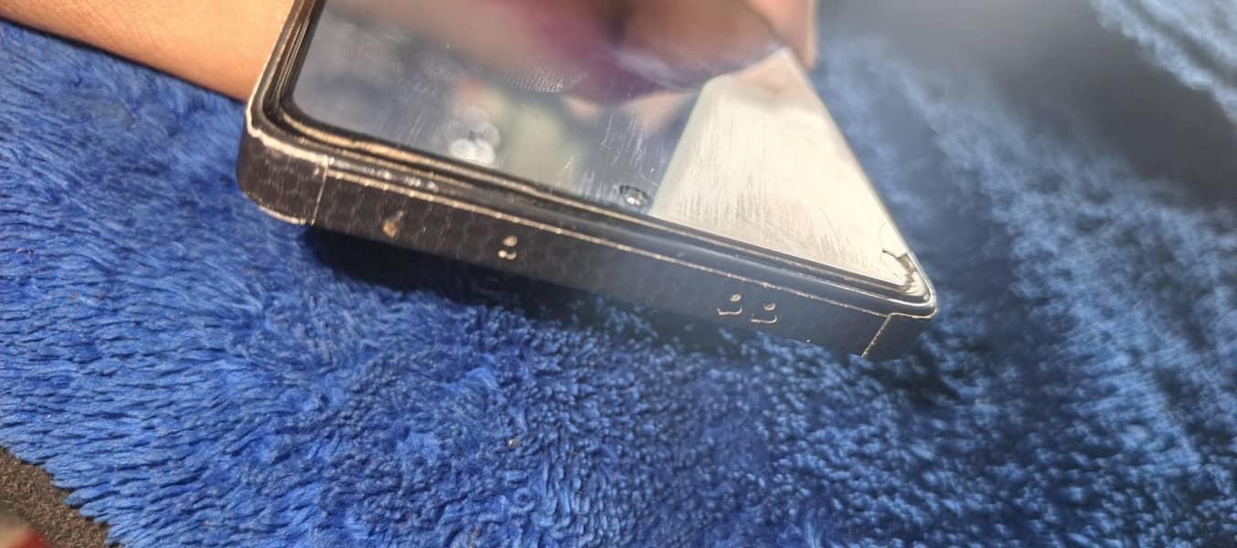 Infinix Note 40 6