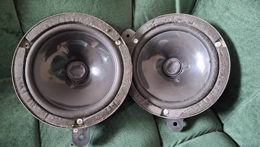 Japaniii Speakers Orignal