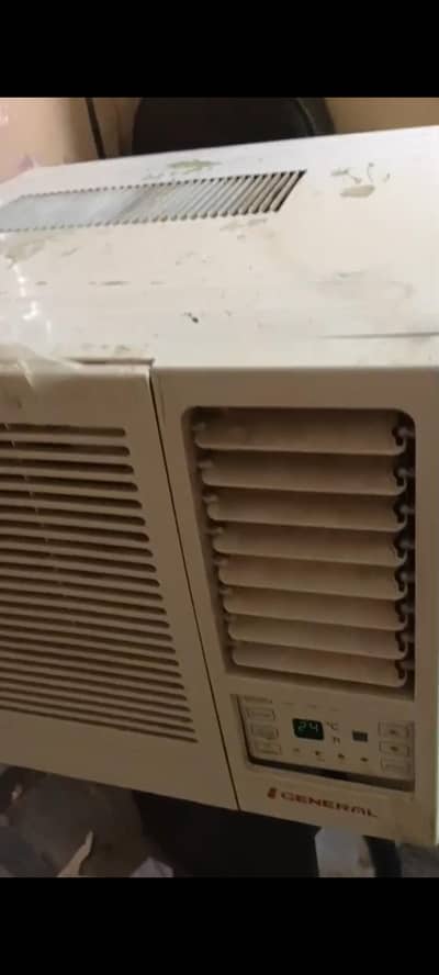 windo ac all ok original gas no repair