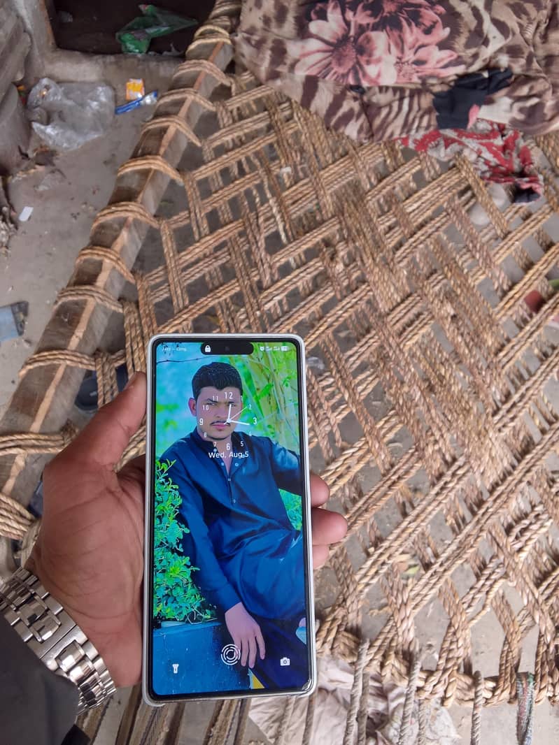 Tecno CAMON 30 Pro 1