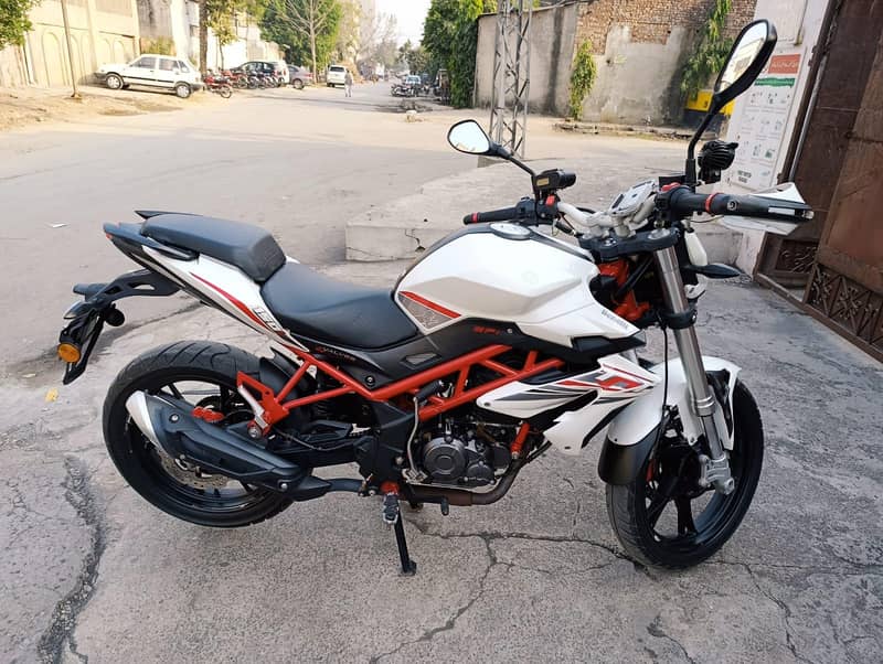 Benelli 150 0