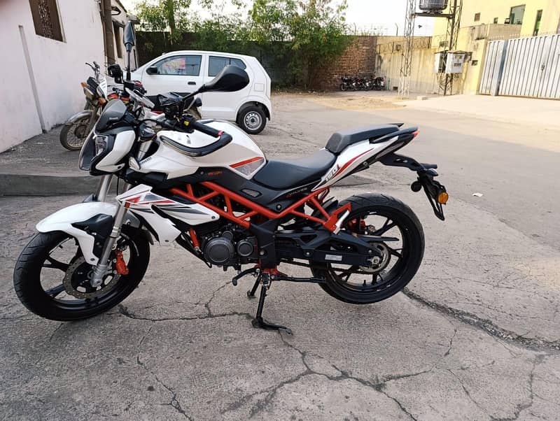 Benelli 150 2